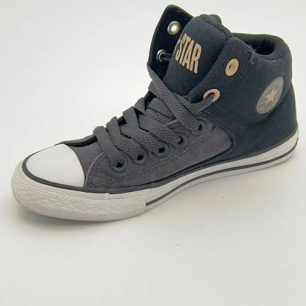 Converse Chuck Taylor 2 All Star High
Street Shoes Black Size 2 Unisex
659979F